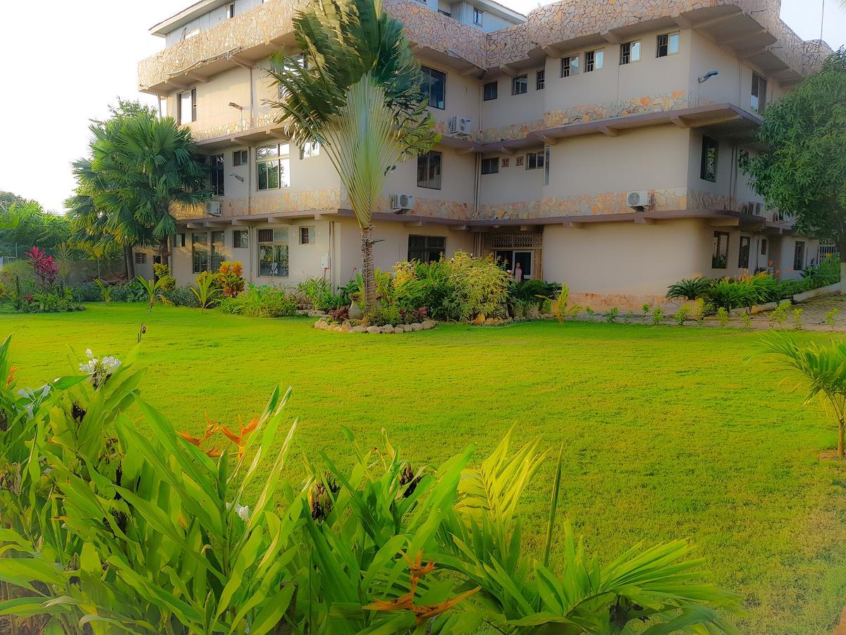 Sweet Garden Hotel Kumasi Exterior foto