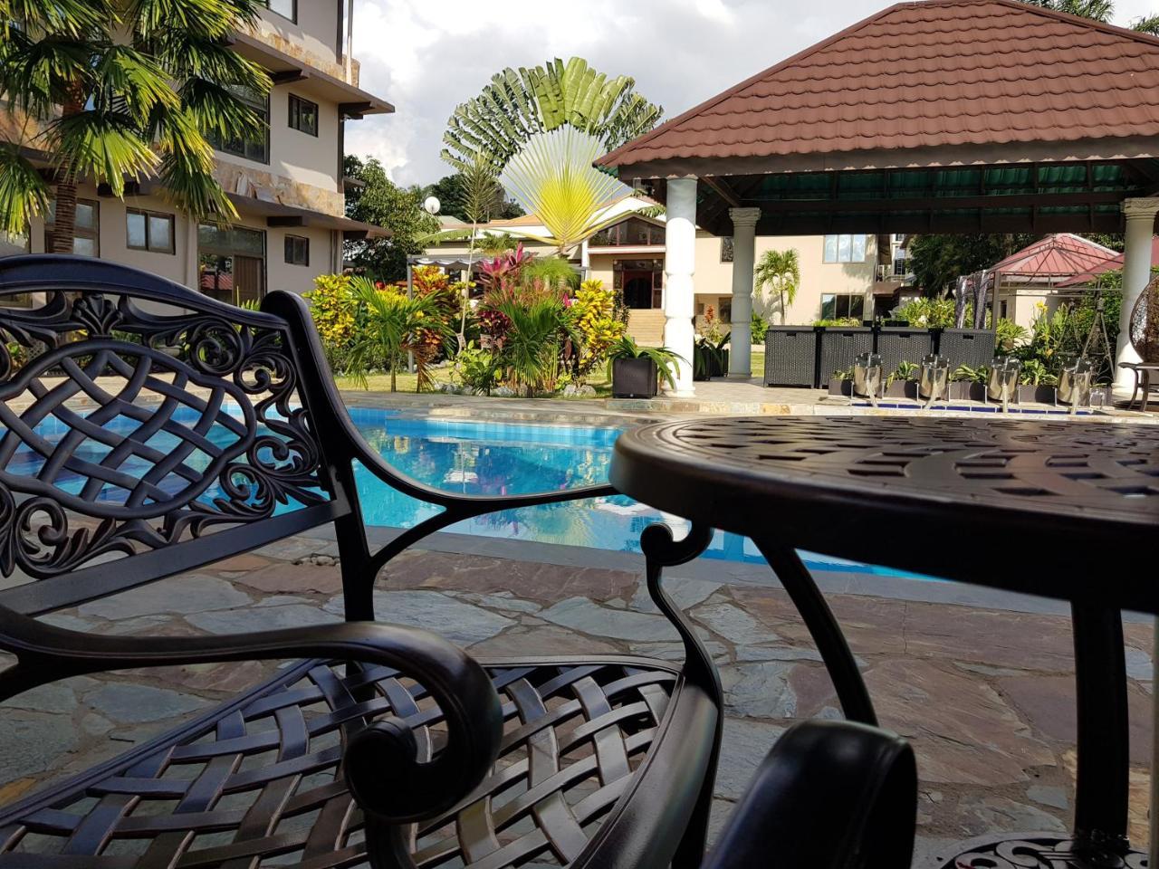 Sweet Garden Hotel Kumasi Exterior foto